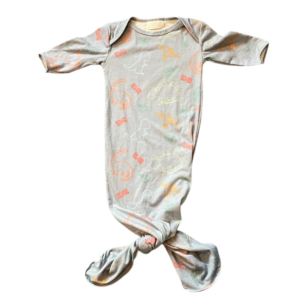 #043, Toby one piece tie bottom nightgown  for newborn
